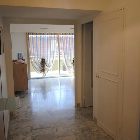 شقة Le Minerve 3p Deb5515