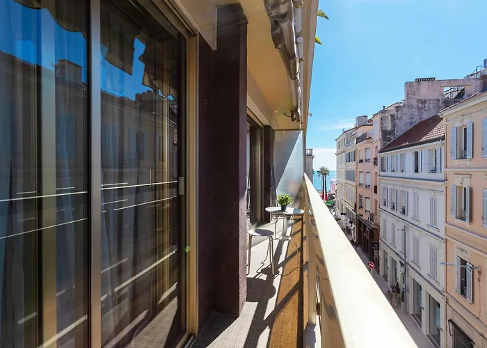 Le Minerve 3p Deb5515