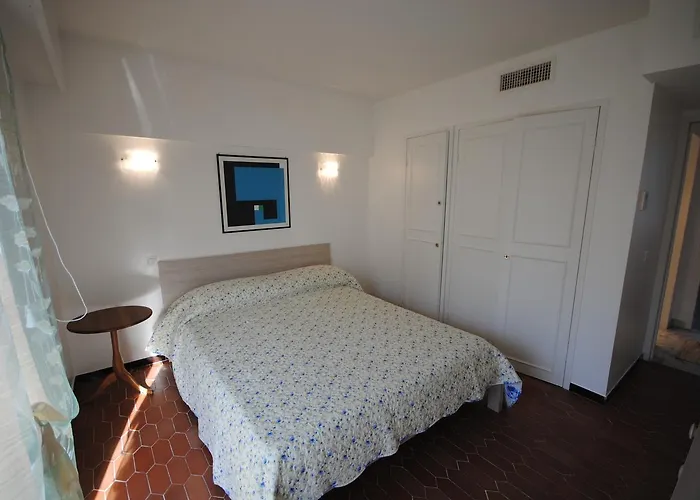 Le Minerve 3p Deb5515